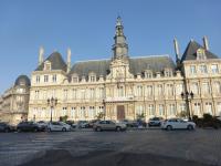 L'hôtel de ville de Reims.JPG