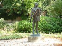 Auvers sur Oise-7-Sculpture de Van Gogh.JPG
